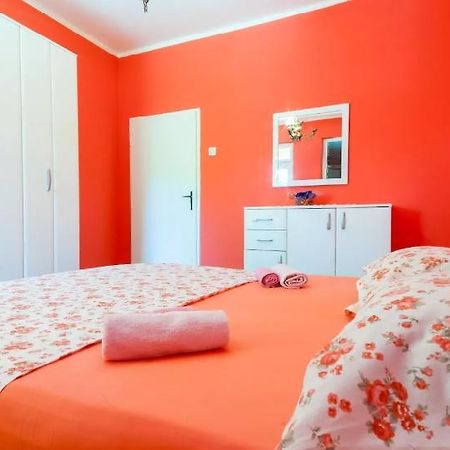 Stefanelo Apartment Улцин Екстериор снимка