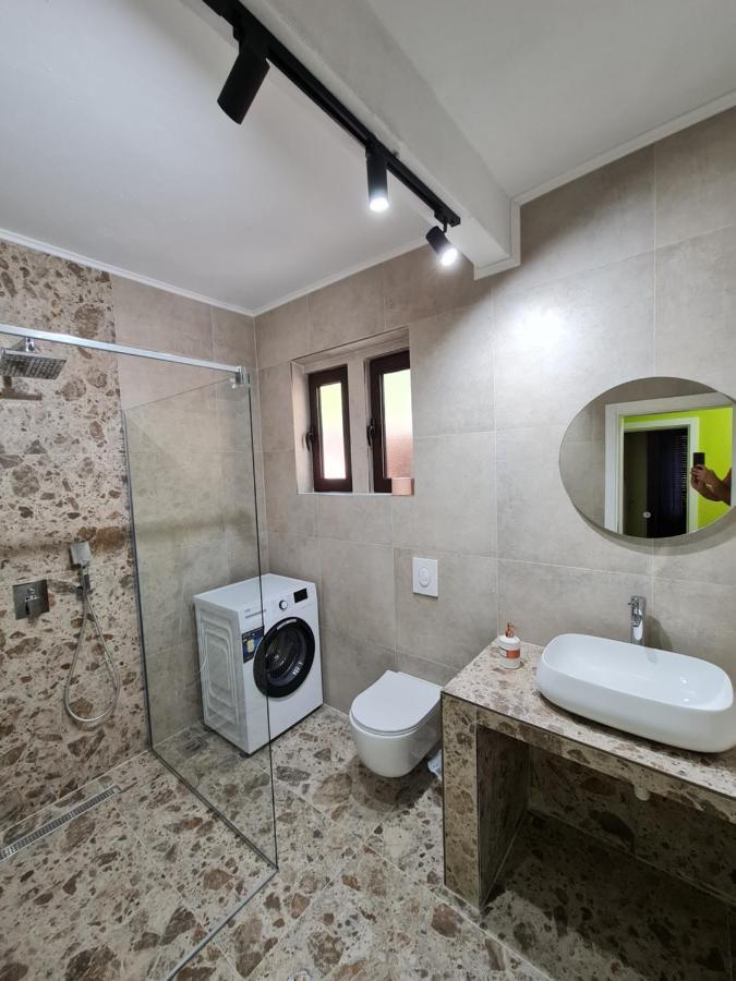 Stefanelo Apartment Улцин Екстериор снимка