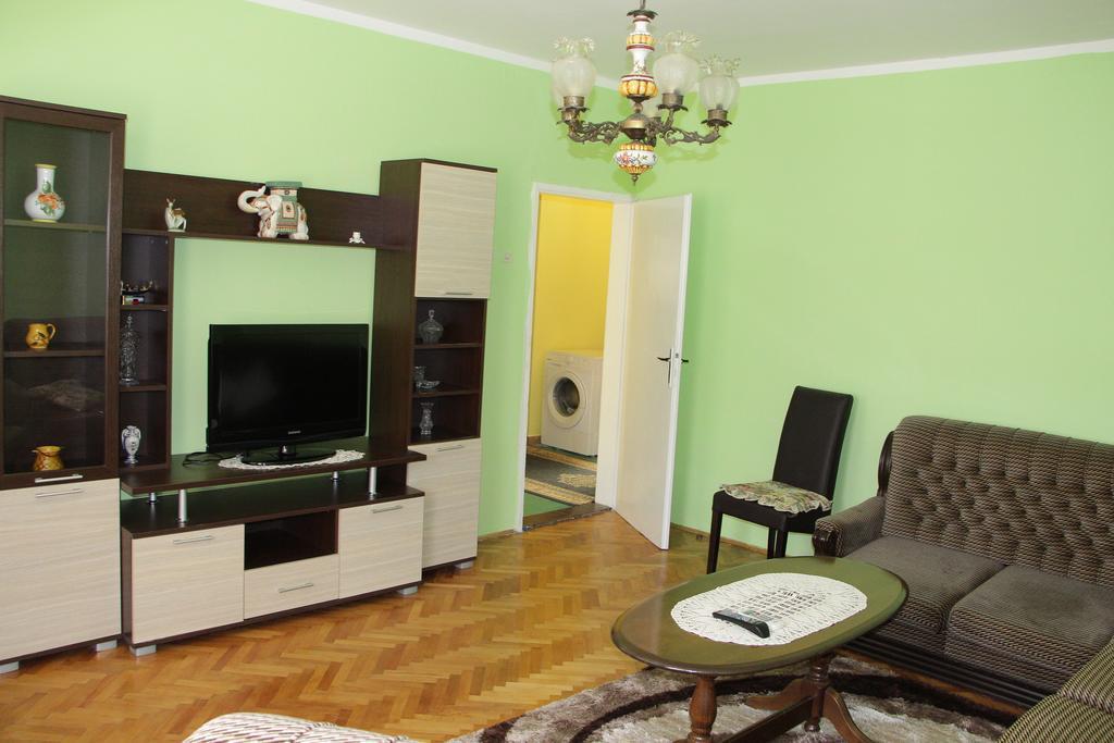 Stefanelo Apartment Улцин Екстериор снимка