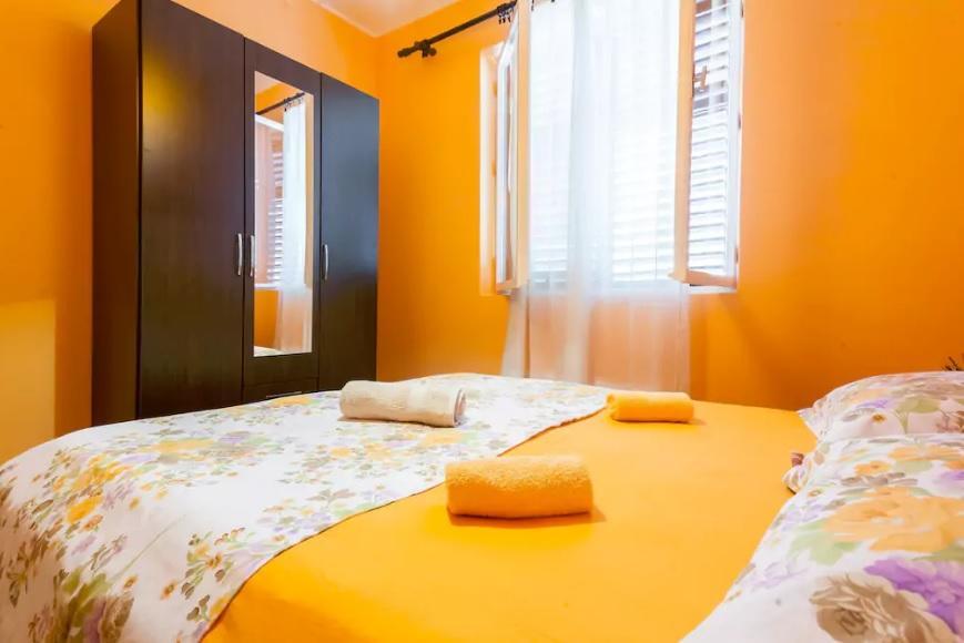 Stefanelo Apartment Улцин Екстериор снимка